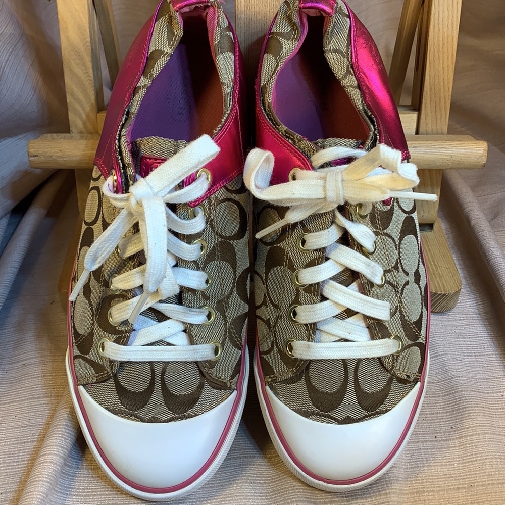 Coach logo sneakers almost NEW, EC, preloved - Picture 2 of 16